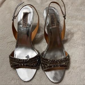 BADGLEY MISCHKA Silver Metallic Beaded Heels 9